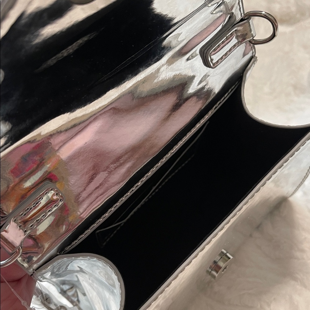 Shiny Metallic Silver Top-Handle Crossbody Bag - Picture 9 of 16